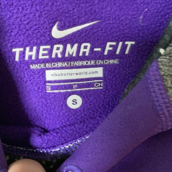 Purple green and gray  Nike hoodie! - Picture 4 of 4
